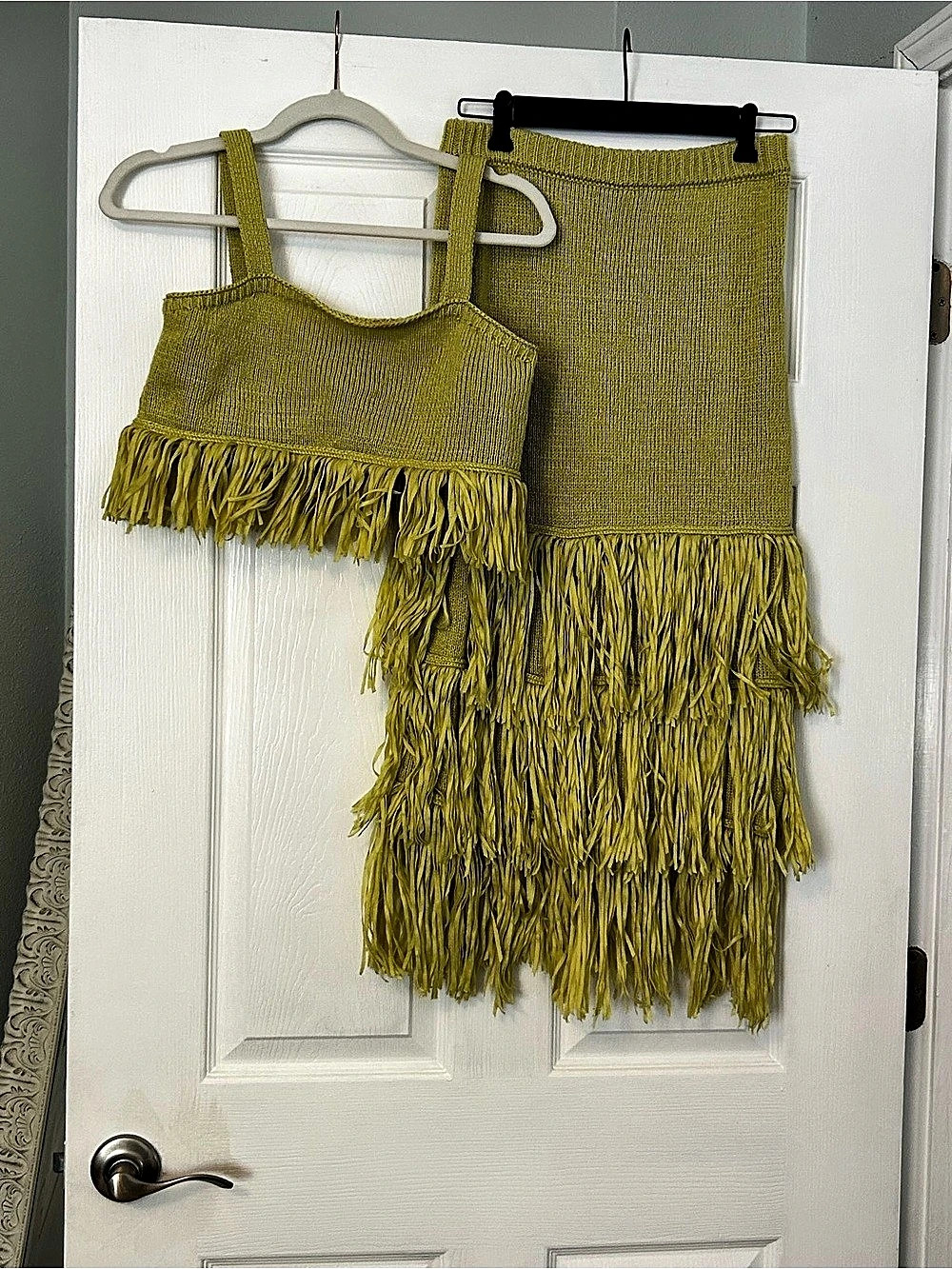 Saylor NYC Shanda Set Fringe Skirt Set in Green Size Small Like New